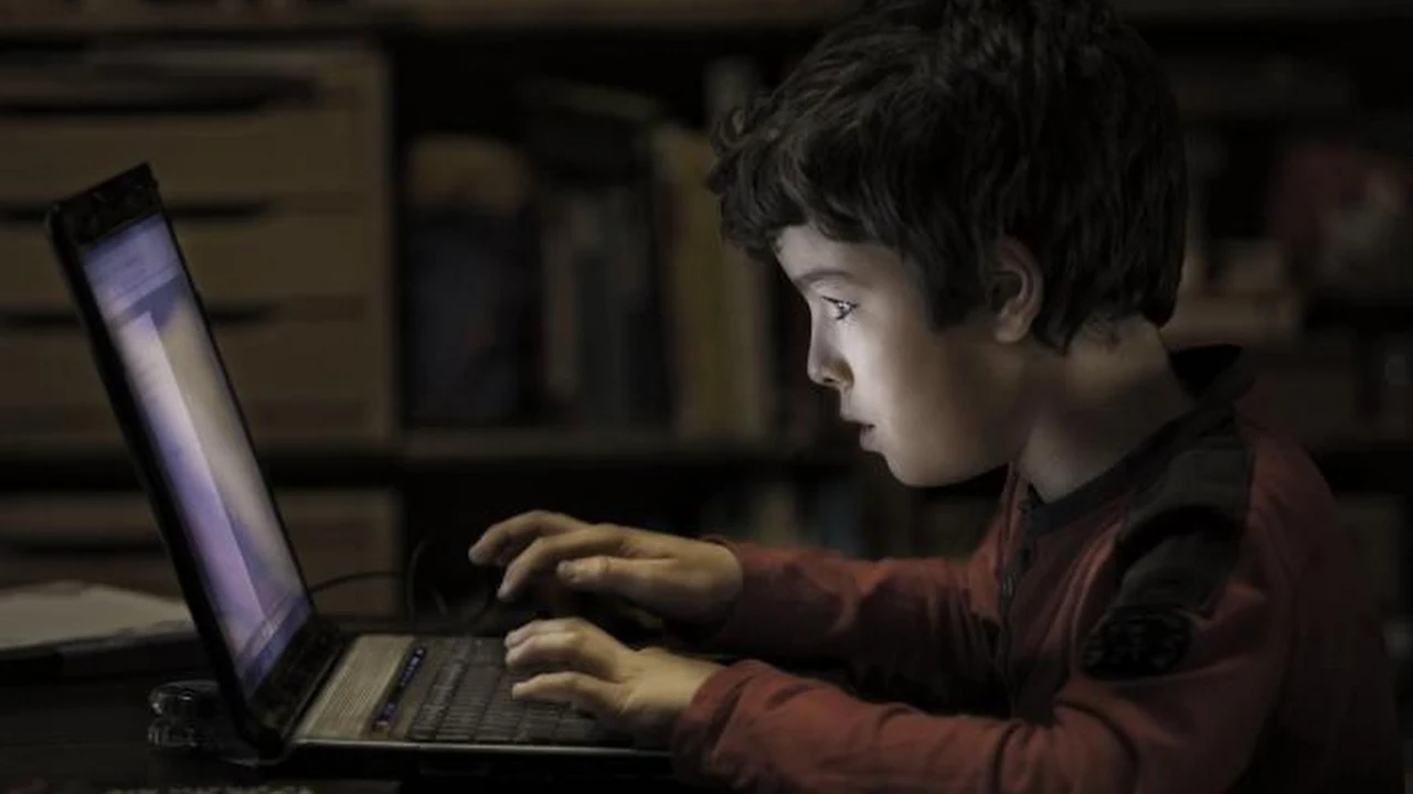 زي المخدرات.. حقائق صادمة عن إدمان الأطفال للألعاب الإلكترونية